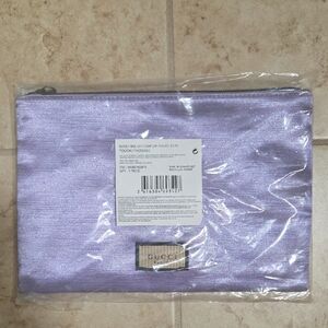 Gucci Lilac Metallic Zip Pouch